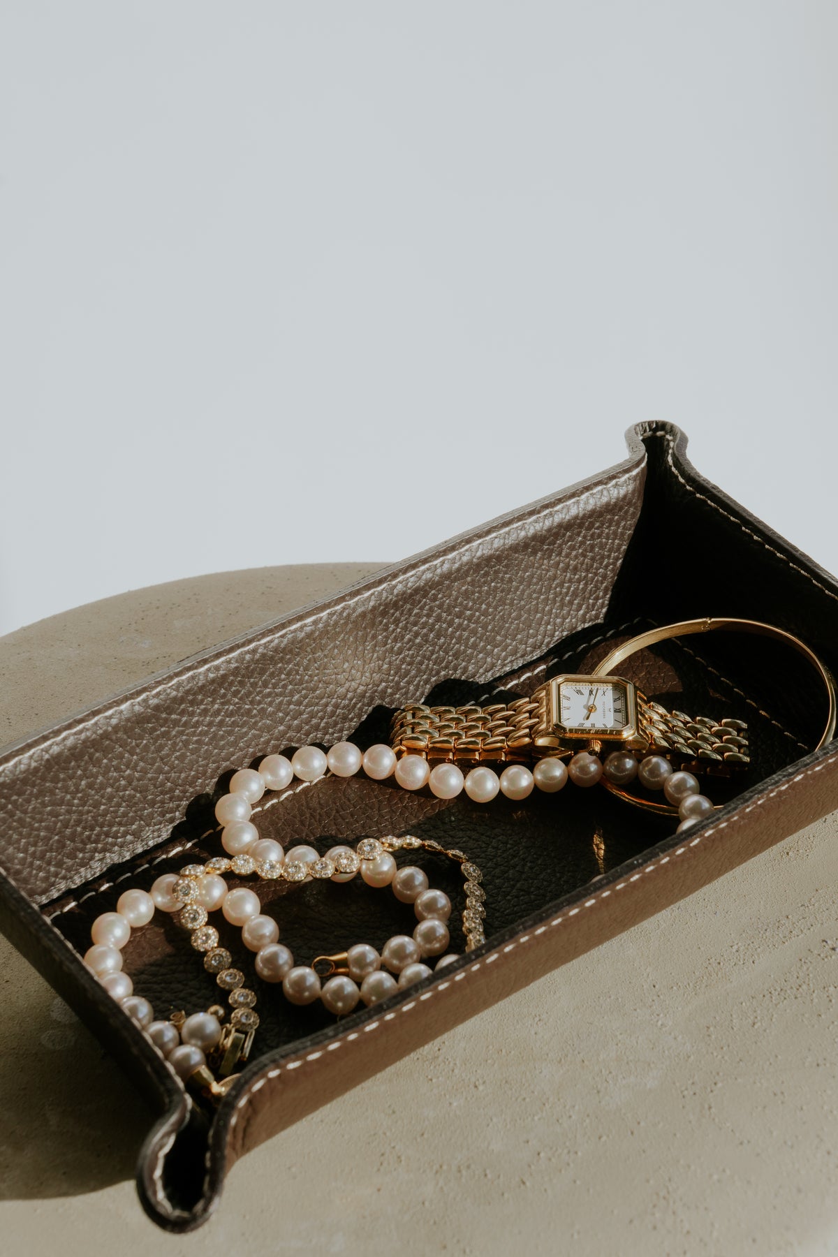 Leather Essentials Tray – Dark Brown